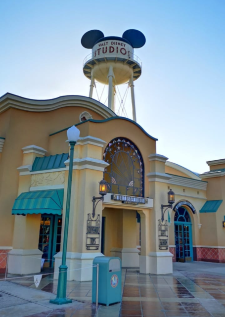 Entrance to Walt Disney Studios at Disneyland Resort in Paris featuring a large Mickey Mouse water tower on top.
